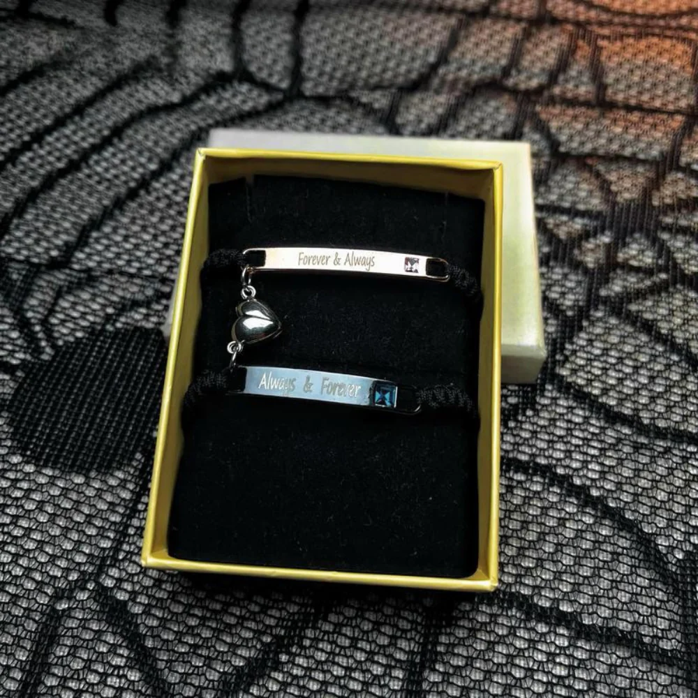 Magnetic Hearts Couples Bracelet - Image 10
